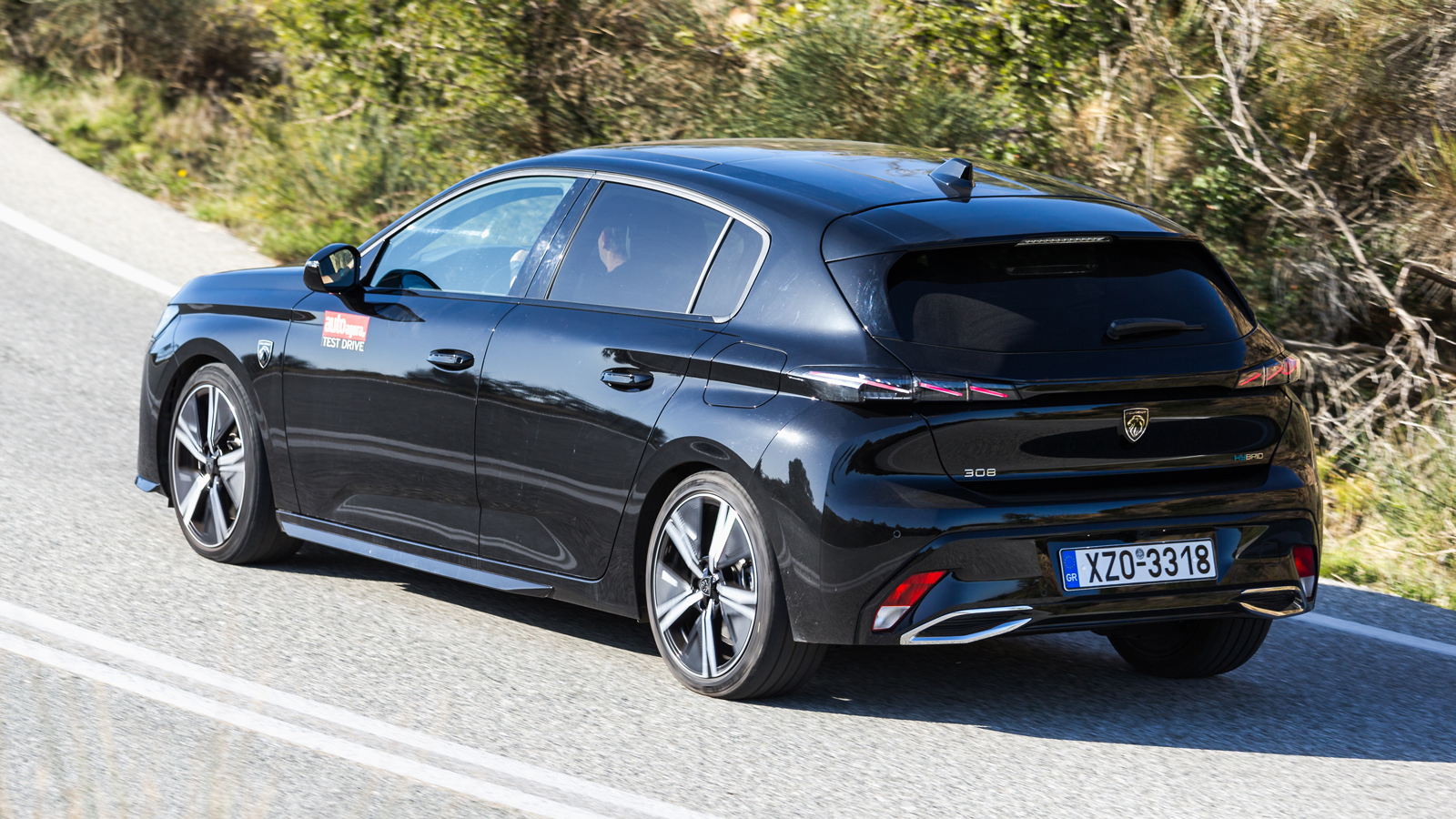 Peugeot 308 Hybrid: Αγριεμένο με 225 ίππους